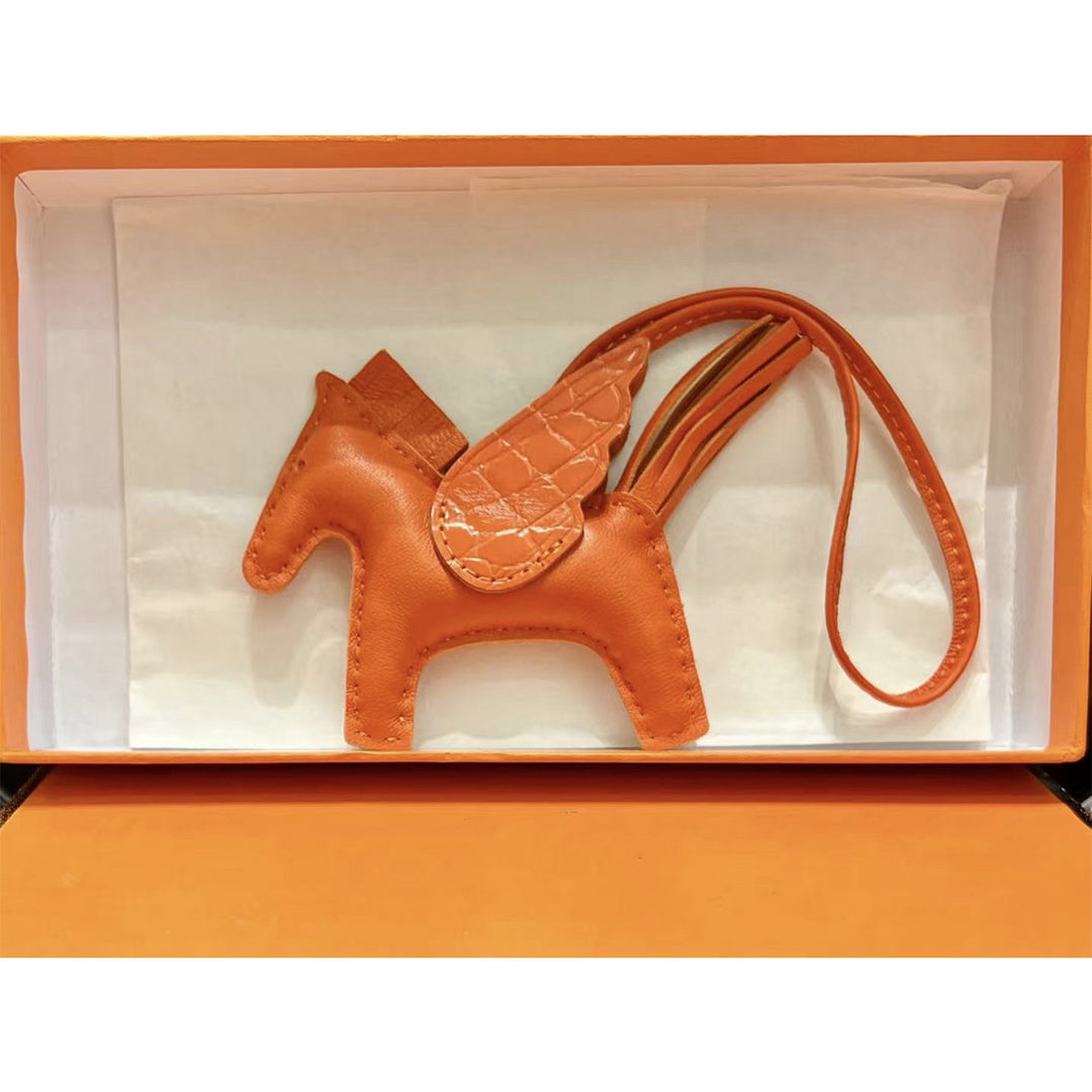 Lambskin-rodeo-horse-charm-orange