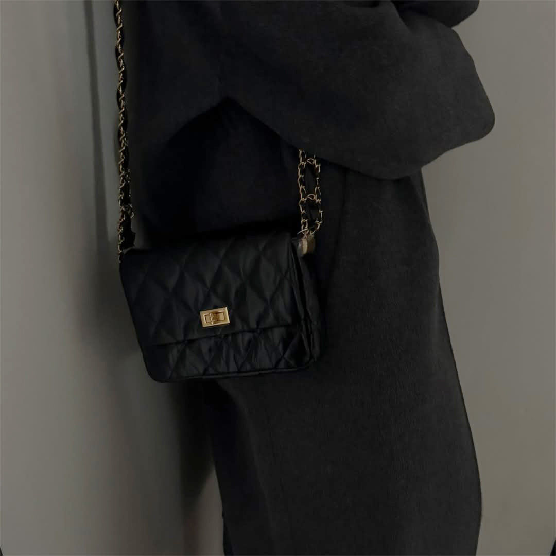 Top Grain Leather Chic Quilted Flap Bag