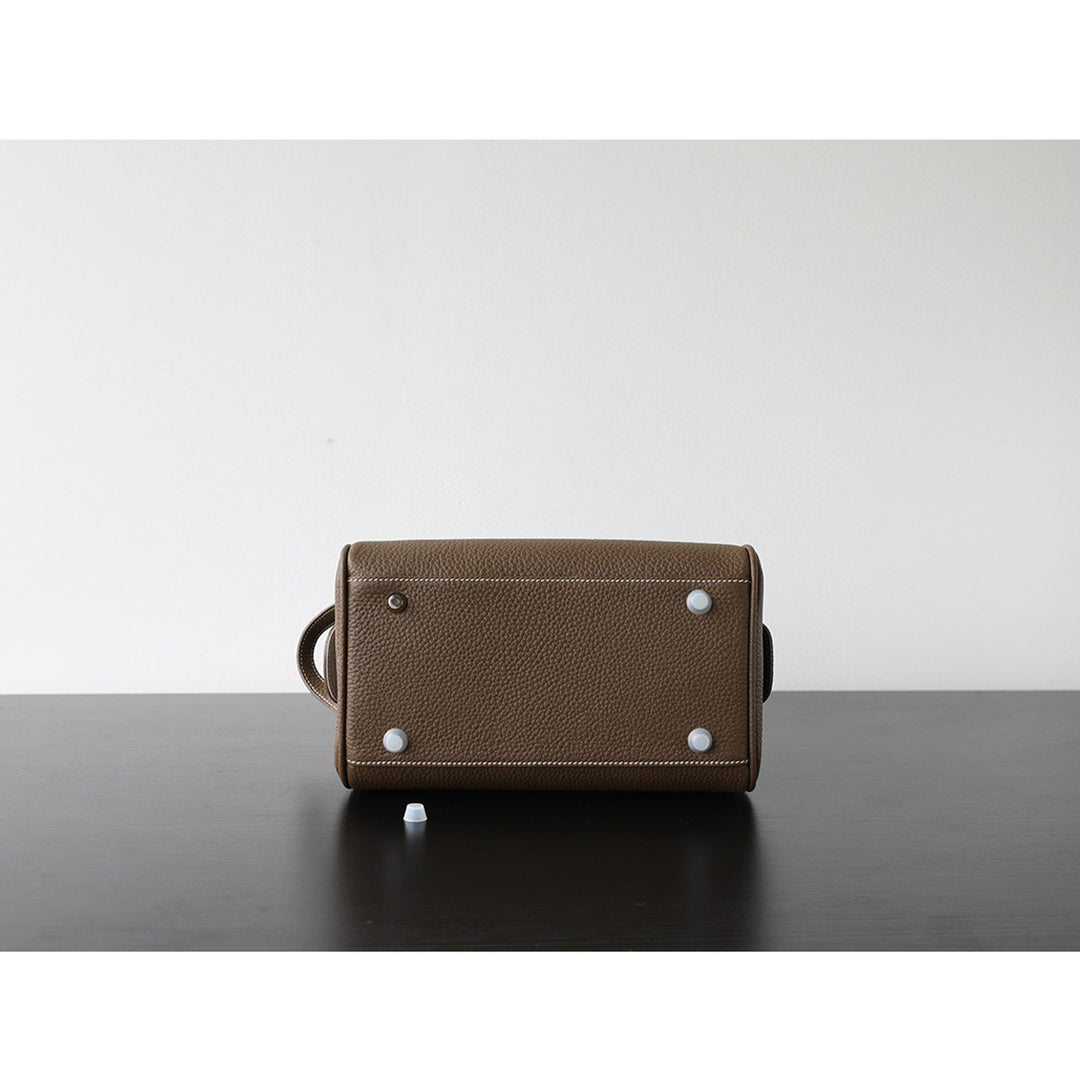 Top Grain Leather Luxury Cosmetic Toiletry Kit Bag