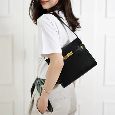 Manhattan Square Baguette Shoulder Bag in Black | Handmade Women's Shoulder Bag - POPSEWING™