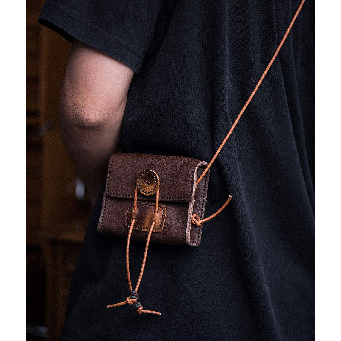 Vintage Mini Crossbody Bag for Men | Distressed Leather Small Bag Handmade DIY Leathercraft - POPSEWING™